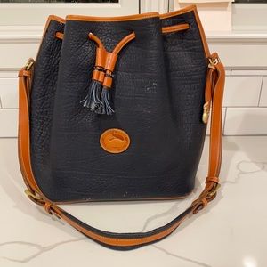 XL Dooney & Bourke bucket/drawstring bag in navy blue
